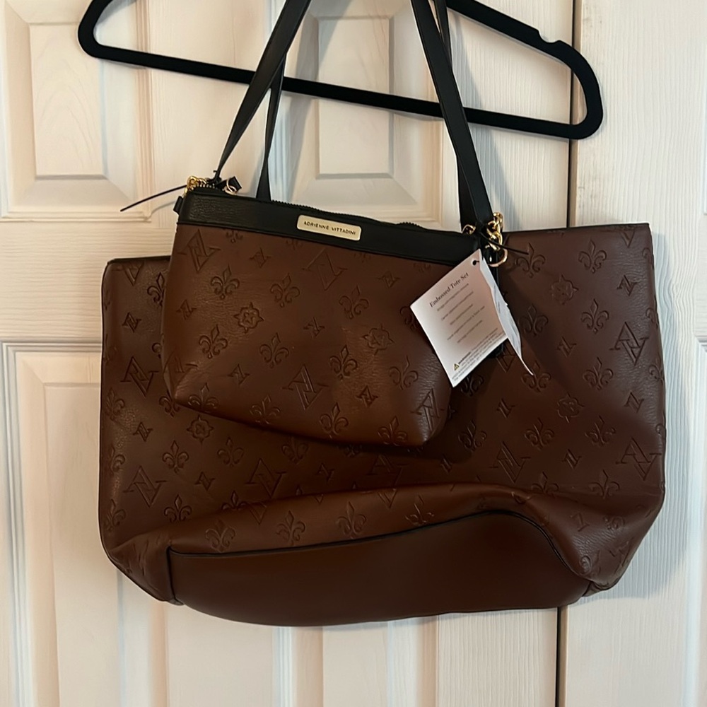 Adrienne Vittadini tote set